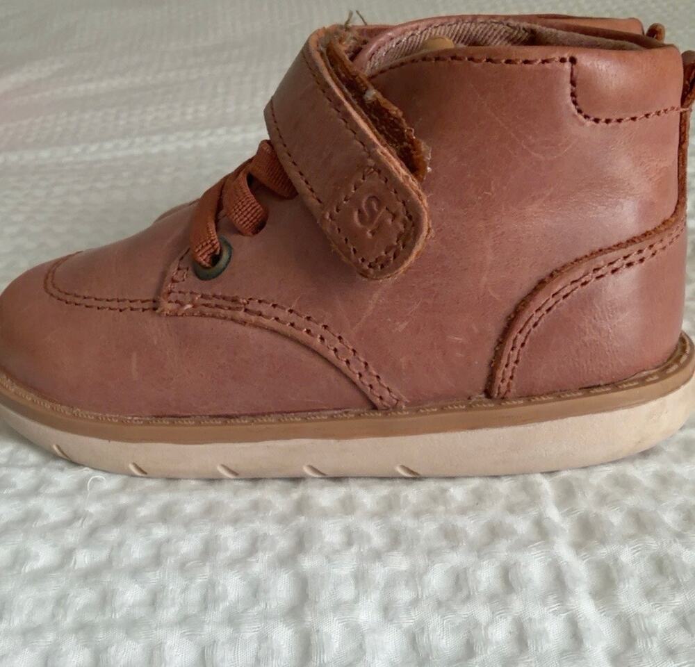 Stride Rite SRT Quinn Brown Leather Toddler Boots Shoes Size 5.5M